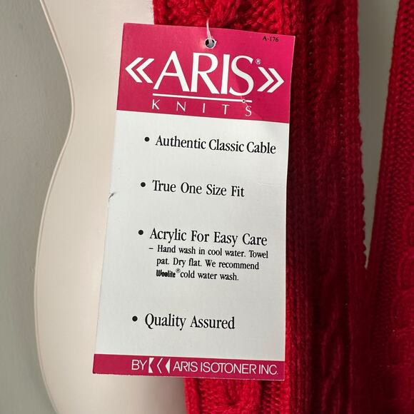 Aris Cable Knit Fringe Scarf Women’s One Size 70x8, Red - Picture 9 of 9